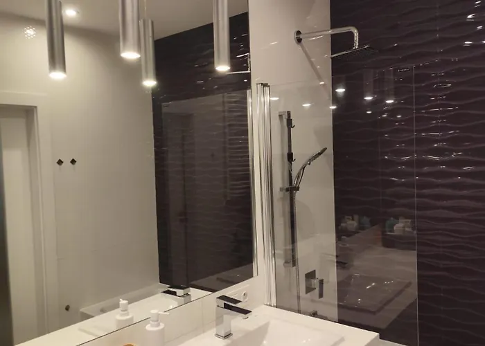 Royal Wilanow-apartament W Sercu Wilanowa شقة وارسو