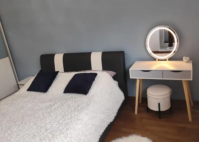 Royal Wilanow-apartament W Sercu Wilanowa * وارسو