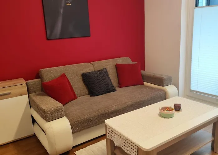 Royal Wilanow-apartament W Sercu Wilanowa شقة