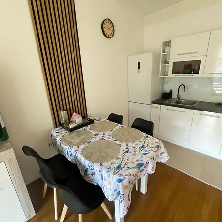 Royal Wilanów-apartament W Sercu Wilanowa *