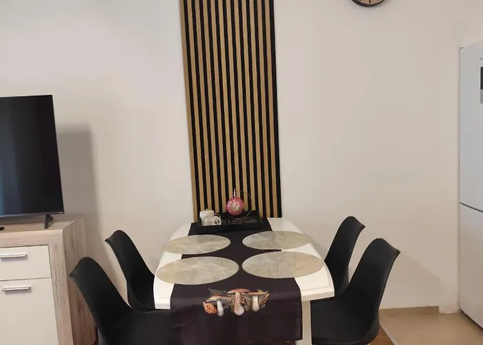 Royal Wilanow-apartament W Sercu Wilanowa 아파트 *